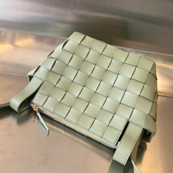 Bottega Veneta Small Bowling Cassette 22 cm
