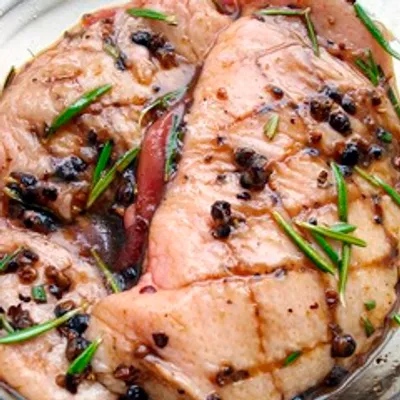 Утиная грудка в маринаде