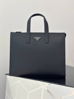 Сумка-мессенджер Prada