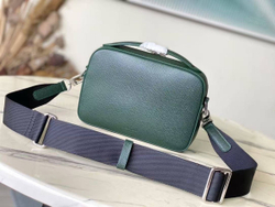 Мессенджер-Сумка через плечо Louis Vuitton Avenue