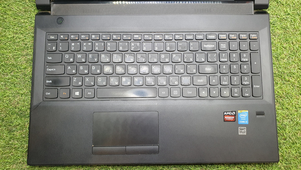 Ноутбук Lenovo i3/6Gb/M 230 2Gb