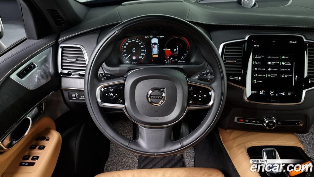Volvo XC90 2 Generation T8 Ultimate Bright Hybrid (08.2022)