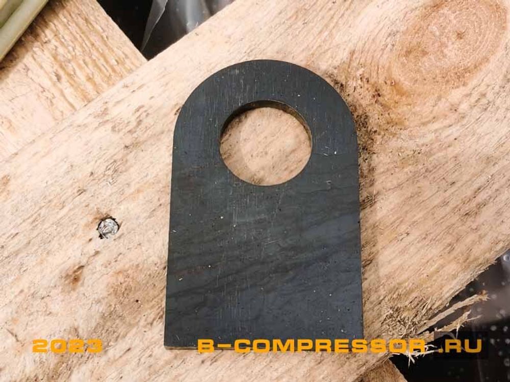 Ухо 1126М.01.02.101