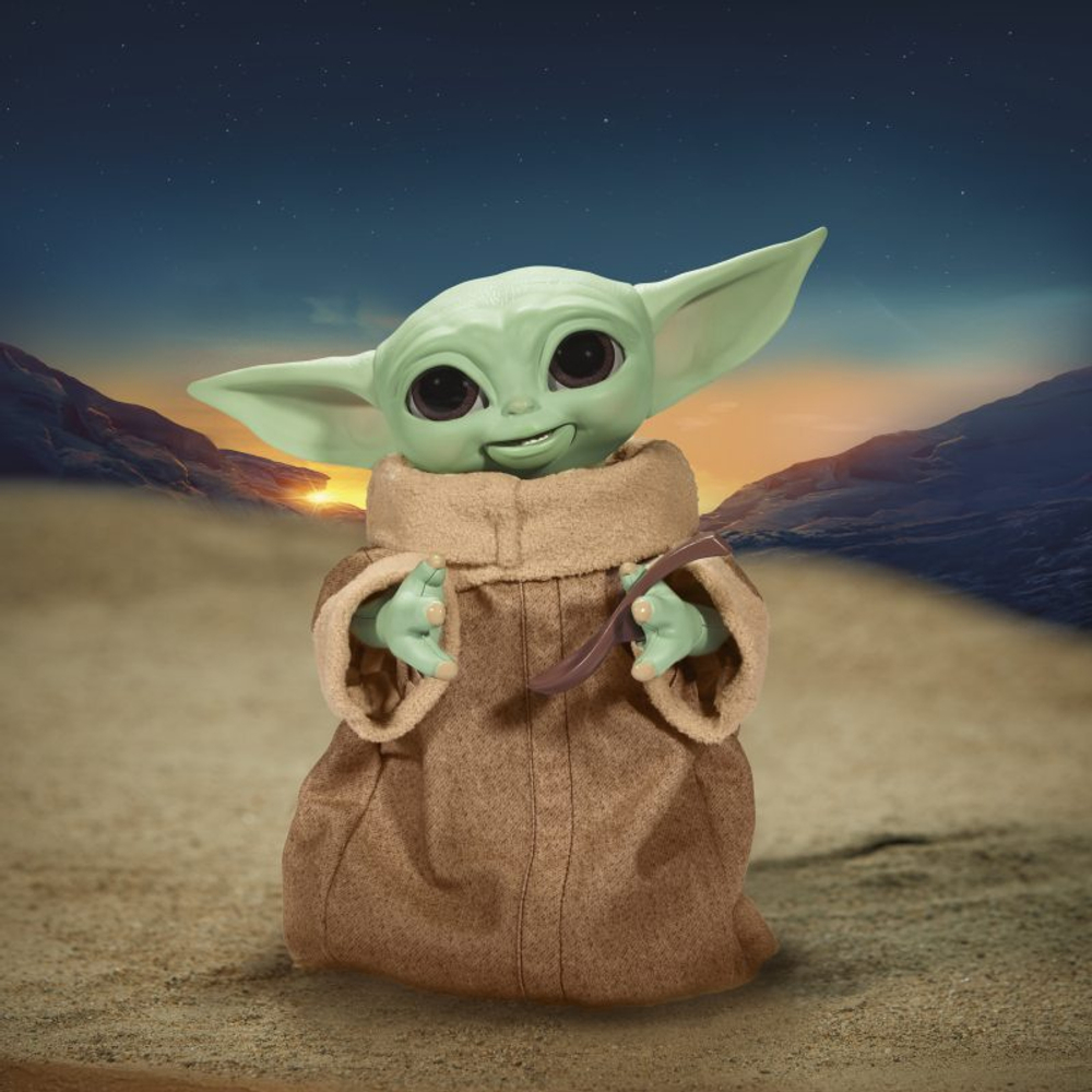 Фигурка Galactic Snackin' Mandalorian Grogu Малыш Йода Грогу F2849
