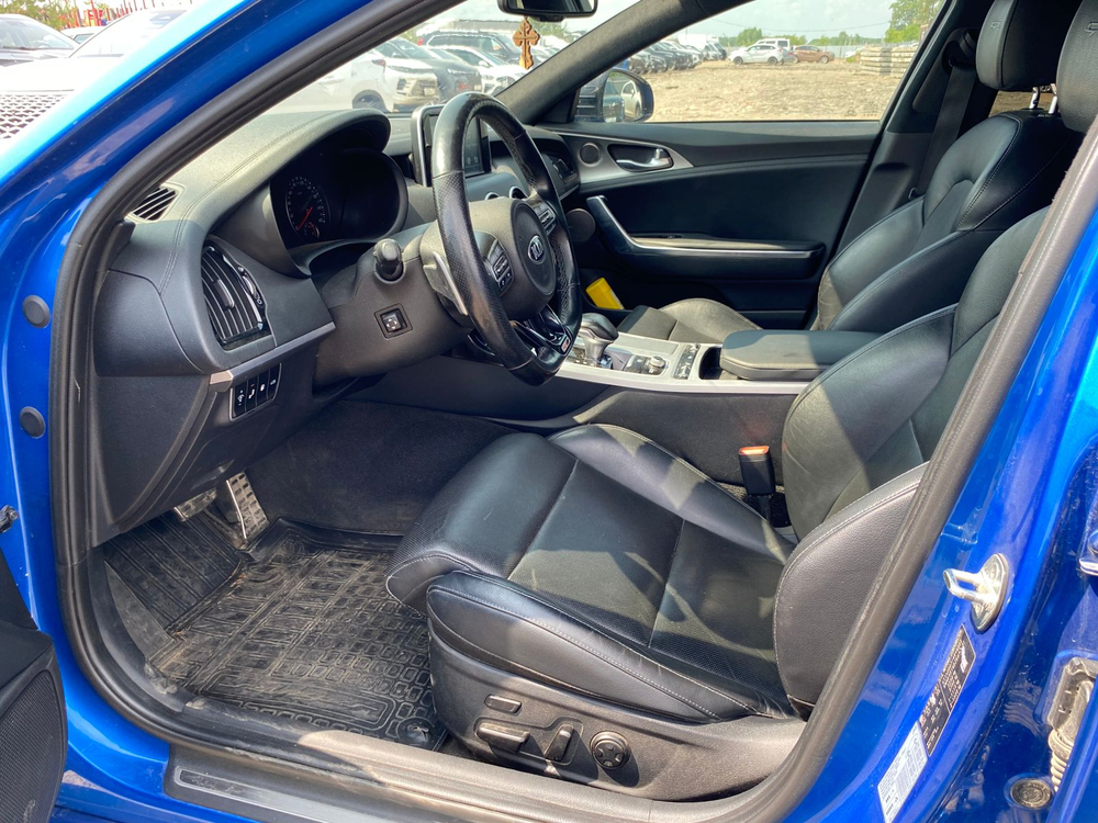 Kia Stinger GT Line 2.0 247hp 8AT AWD