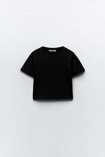 ZARA УКОРОЧЕННАЯ ФУТБОЛКА ИЗ ЭЛАСТИЧНОЙ ТКАНИ, ЧЕРНЫЙ