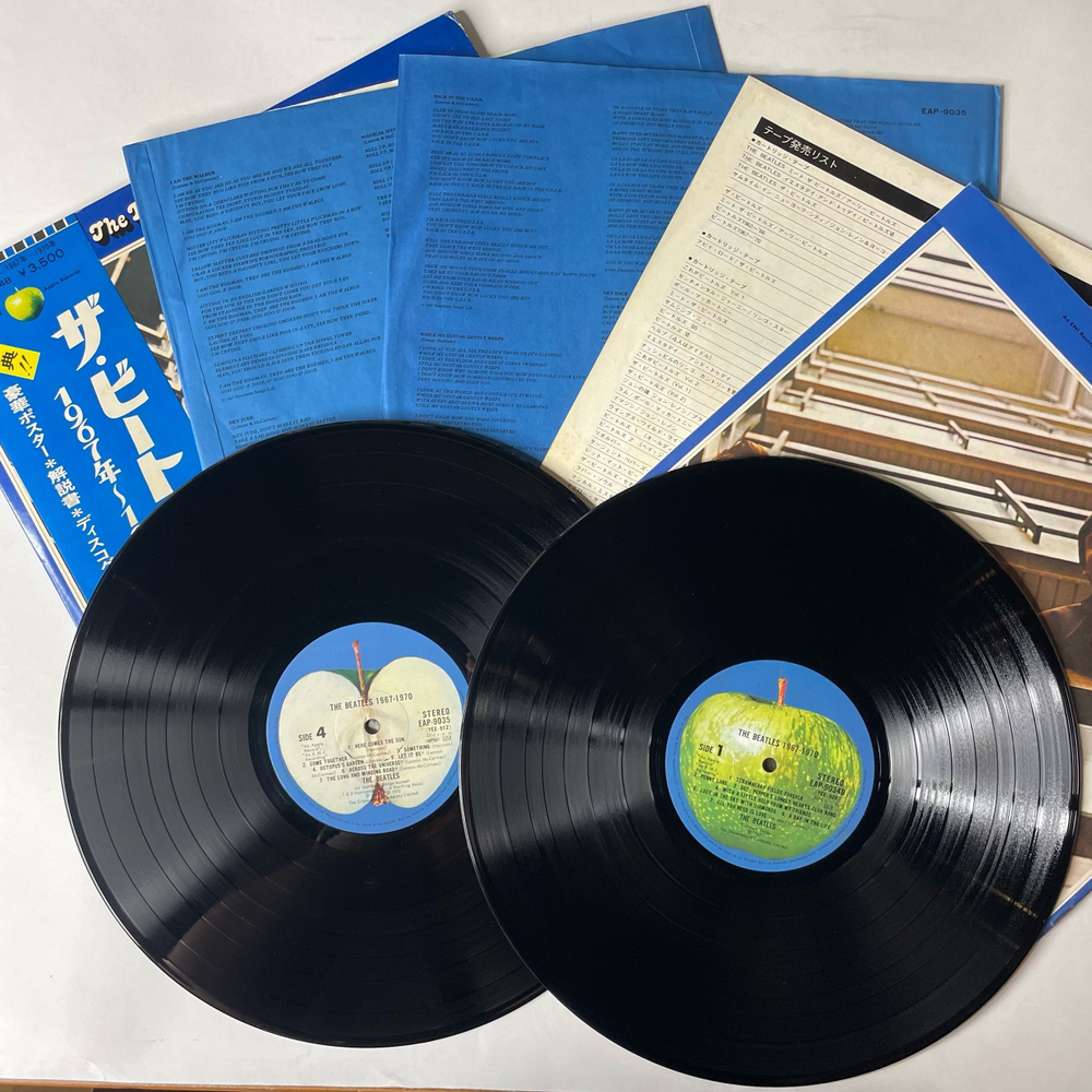 Винтажная виниловая пластинка LP Сборник Избранных Вещей The Beatles 1967 1970 (Япония 1973) (Оби) While My Guitar Gently Weeps
