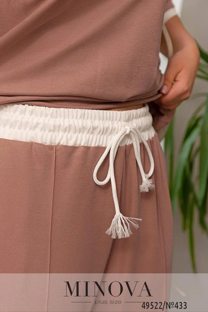 Костюм 433-пудра Minova