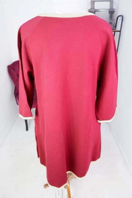 Платье Lucky Move модного оттенка, визуально на 50 размер, новое