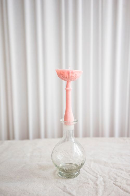 Свеча Мухомор Перезрелый Нежно-розовый (Черная смородина)