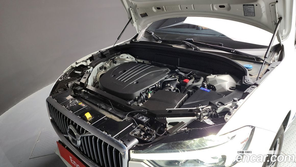 Volvo XC60 2 Generation B5 Inscription (04.2021)