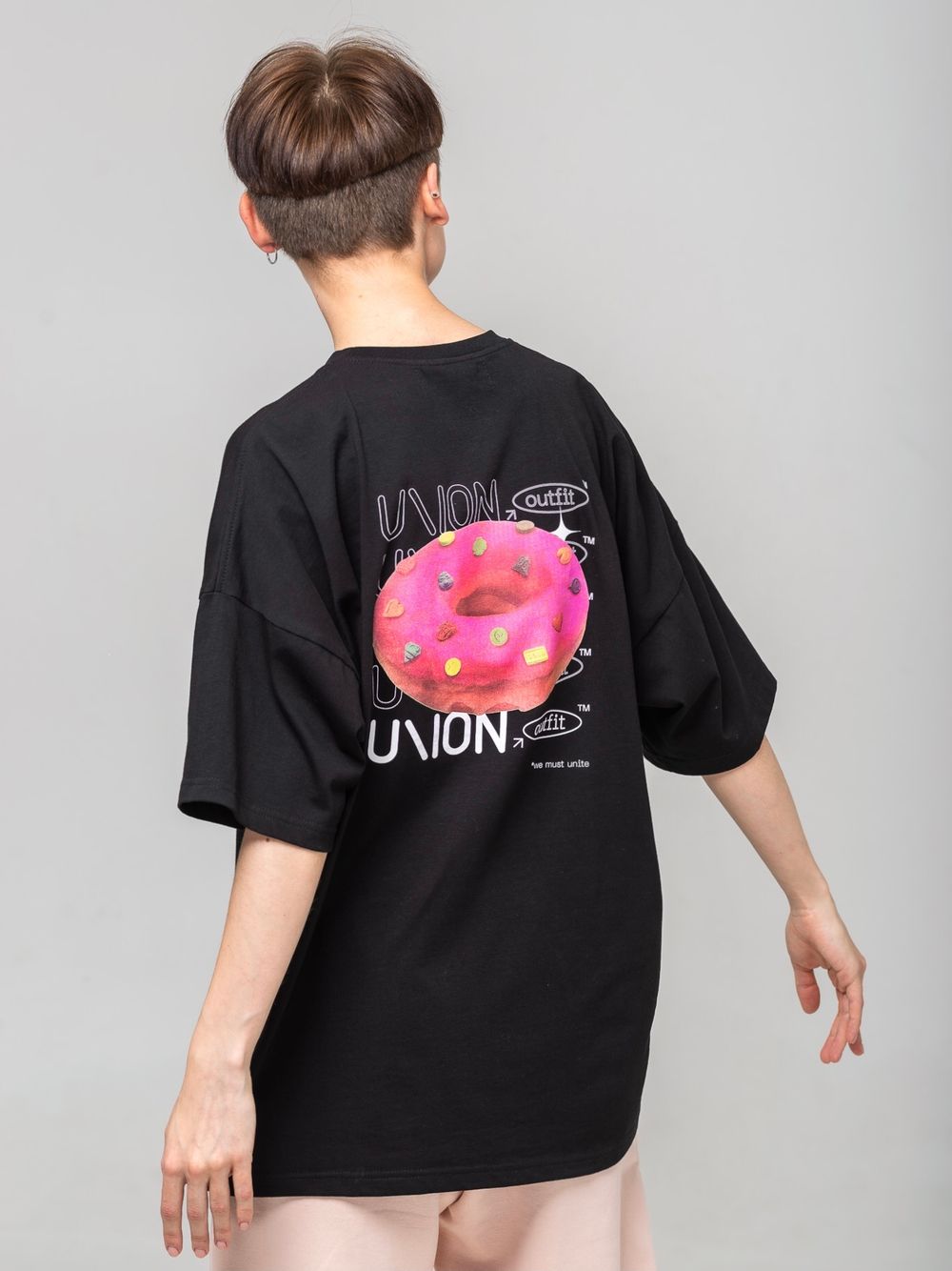 Футболка Union Outfit Black Donut