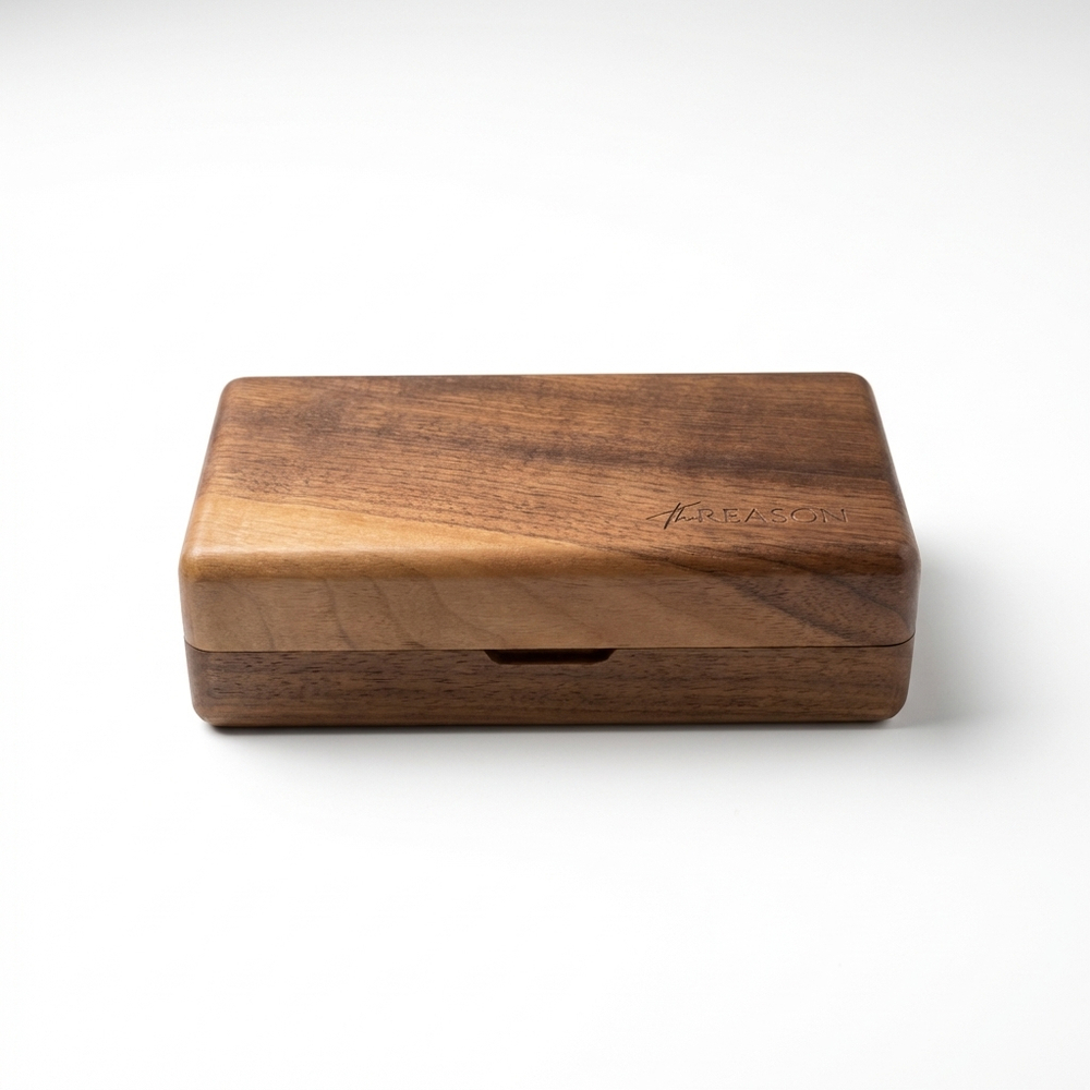 Шкатулка из натурального дерева