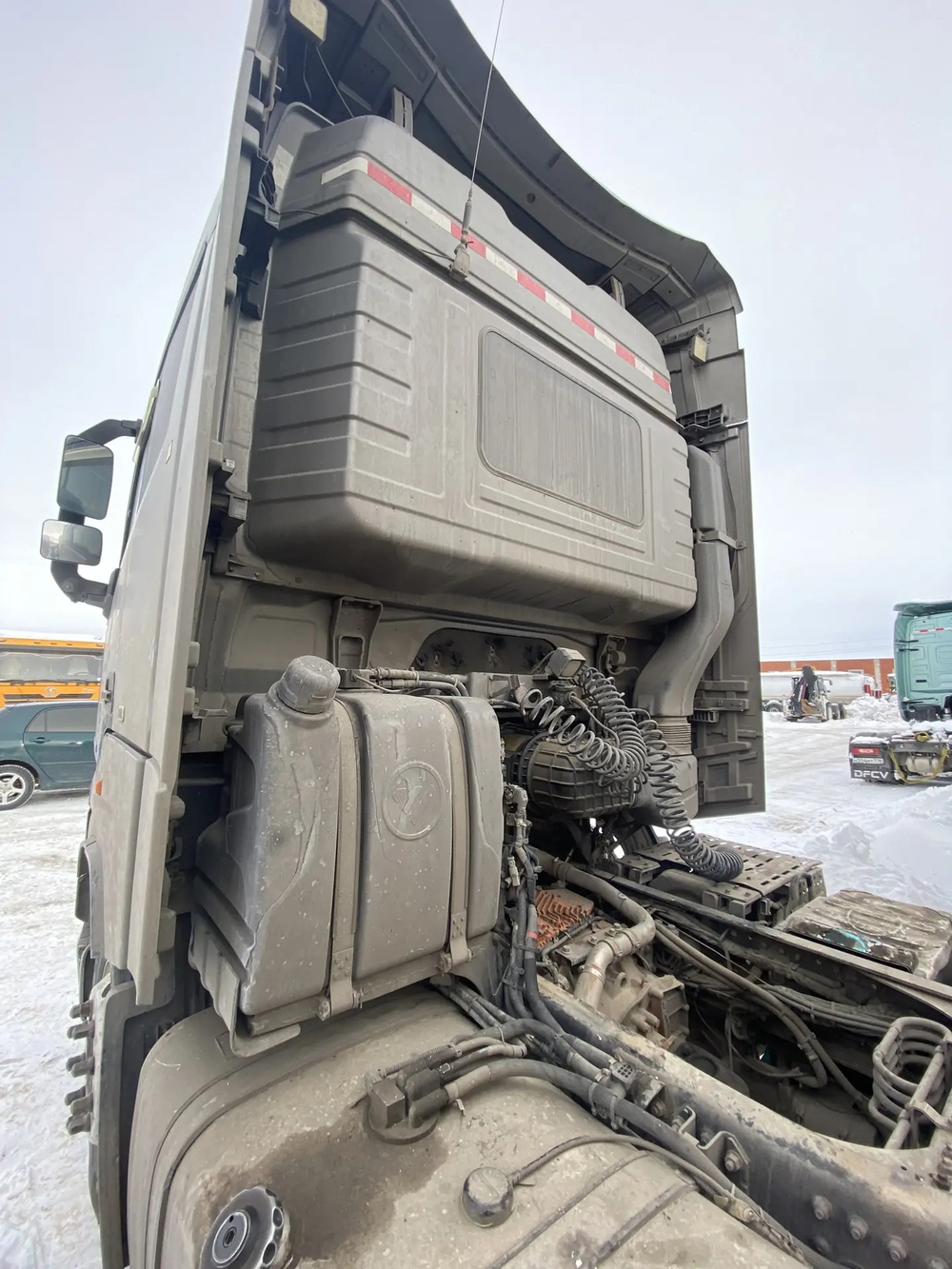Foton AUMAN Galaxy 6x4 Седельный тягач BJ4259Y6DHL-12 (Дизельный, 12,9 л, 579 л.с., АТ)