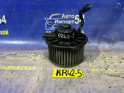 Моторчик печки TOYOTA TOWNACE NOAH 1998