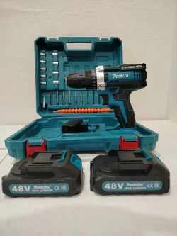 Аккумуляторная дрель-шуруповерт Макита с набором