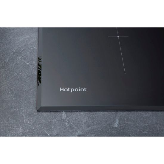 Индукционная варочная панель Hotpoint-Ariston KIA 640 C