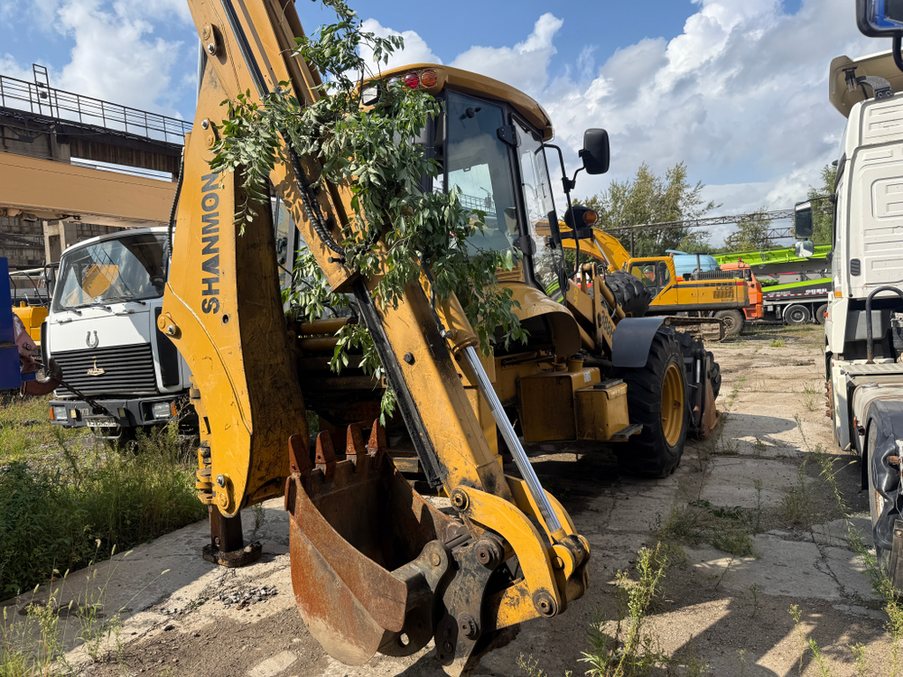 SHANMON 388 Экскаватор-погрузчик 388H (Дизельный, 4,8 л, 102 л.с., АТ)