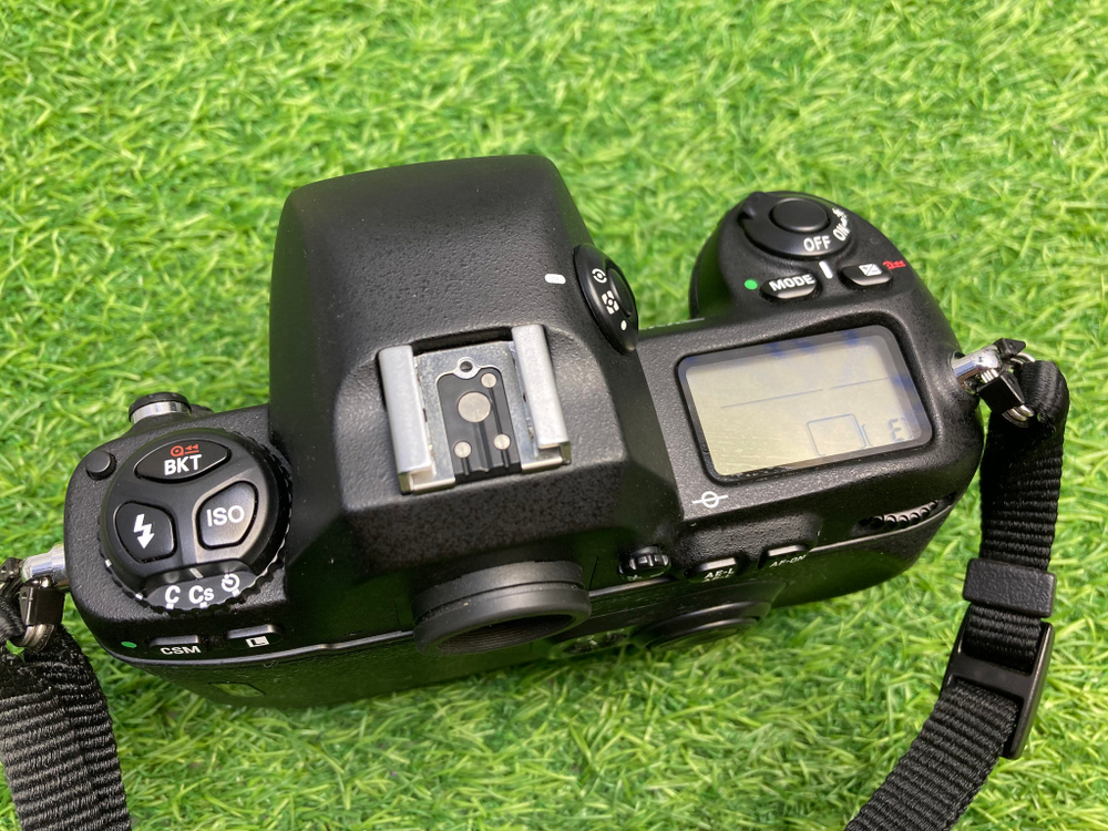 Nikon F100 Как Новый