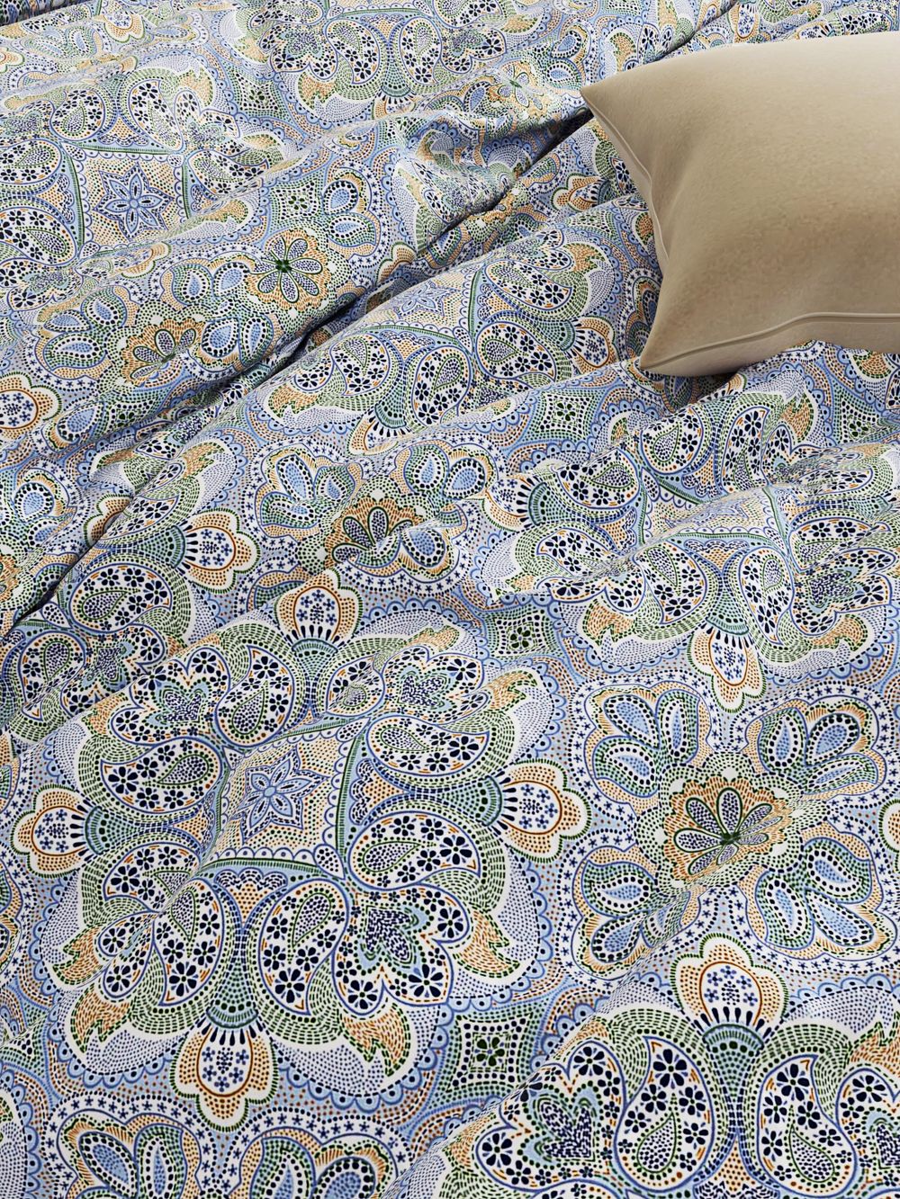 Ткань для постельного белья, Бисер, перкаль, опт (цена за один погонный метр) продается в рулонах от 50 - 80 метров.