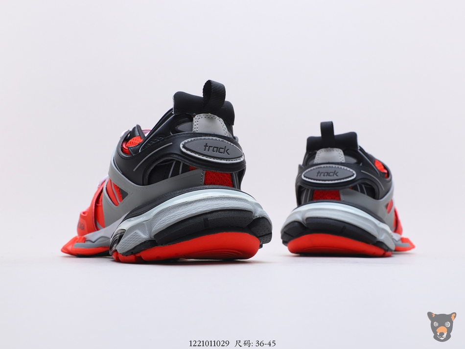 Кроссовки Track Trainers Red/Grey/Black