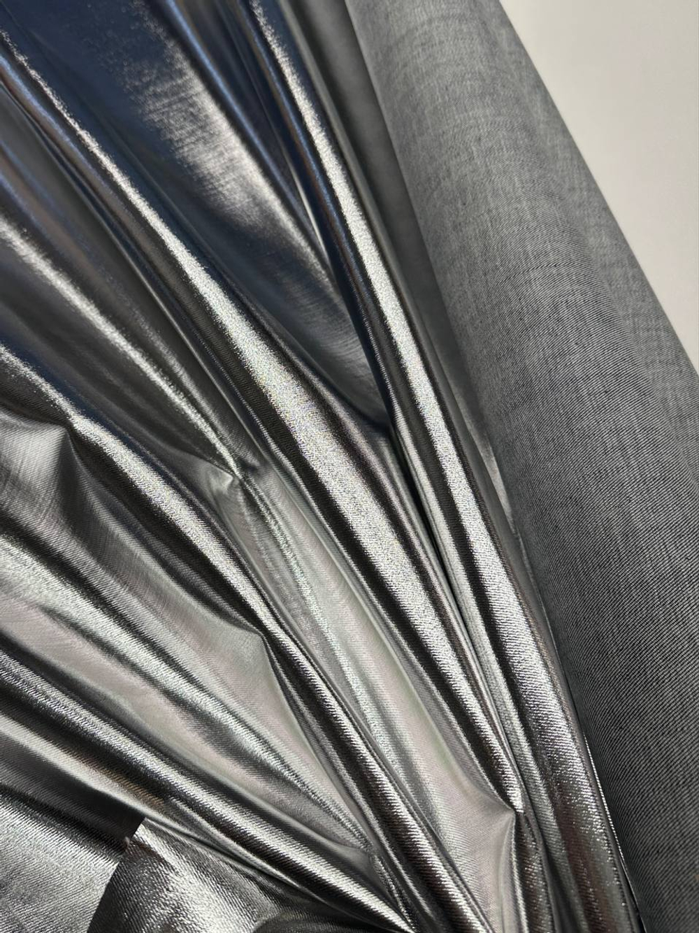 Джинса (деним) хлопок с эластаном синяя с серебряным напылением