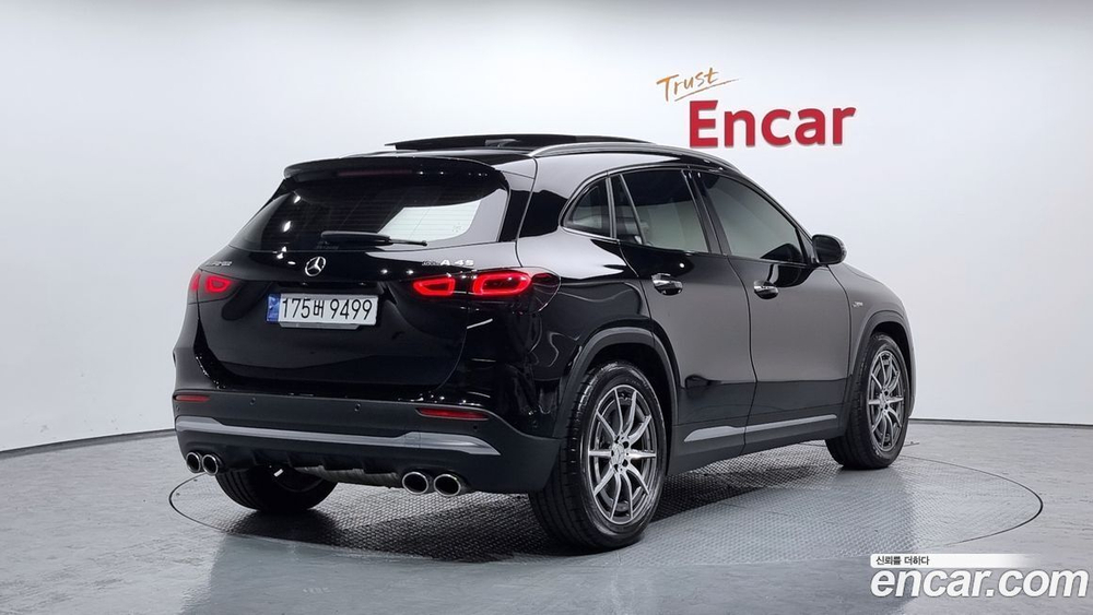 Mercedes-Benz GLA-Class H247 GLA45 AMG 4MATIC+ (12.2022)
