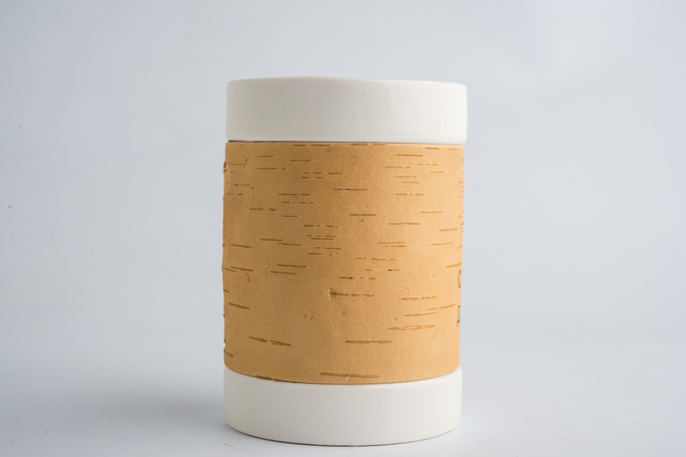 Кружка большая фарфоровая без ручки с берестой. Коллекция Log (Бревно)
