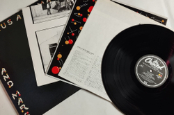 Винтажная виниловая пластинка LP Wings Paul McCartney Venus And Mars (Japan 1975) (No Obi) NM Capitol