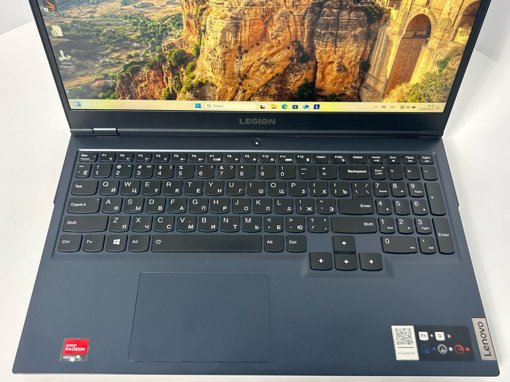 Ноутбук Lenovo Legion 5 15ACH6A (82NW0047RU) 15.6"/AMD Ryzen 7 5800H/RAM 32 GB/SSD 1024 GB/AMD Radeon RX 6600M 8GB/1920x1080/IPS 165 Hz/Windows 11/Подсветка кл-ры:LED/черный. Состояние: Уценка/ дефект корпуса/царапины на корпусе