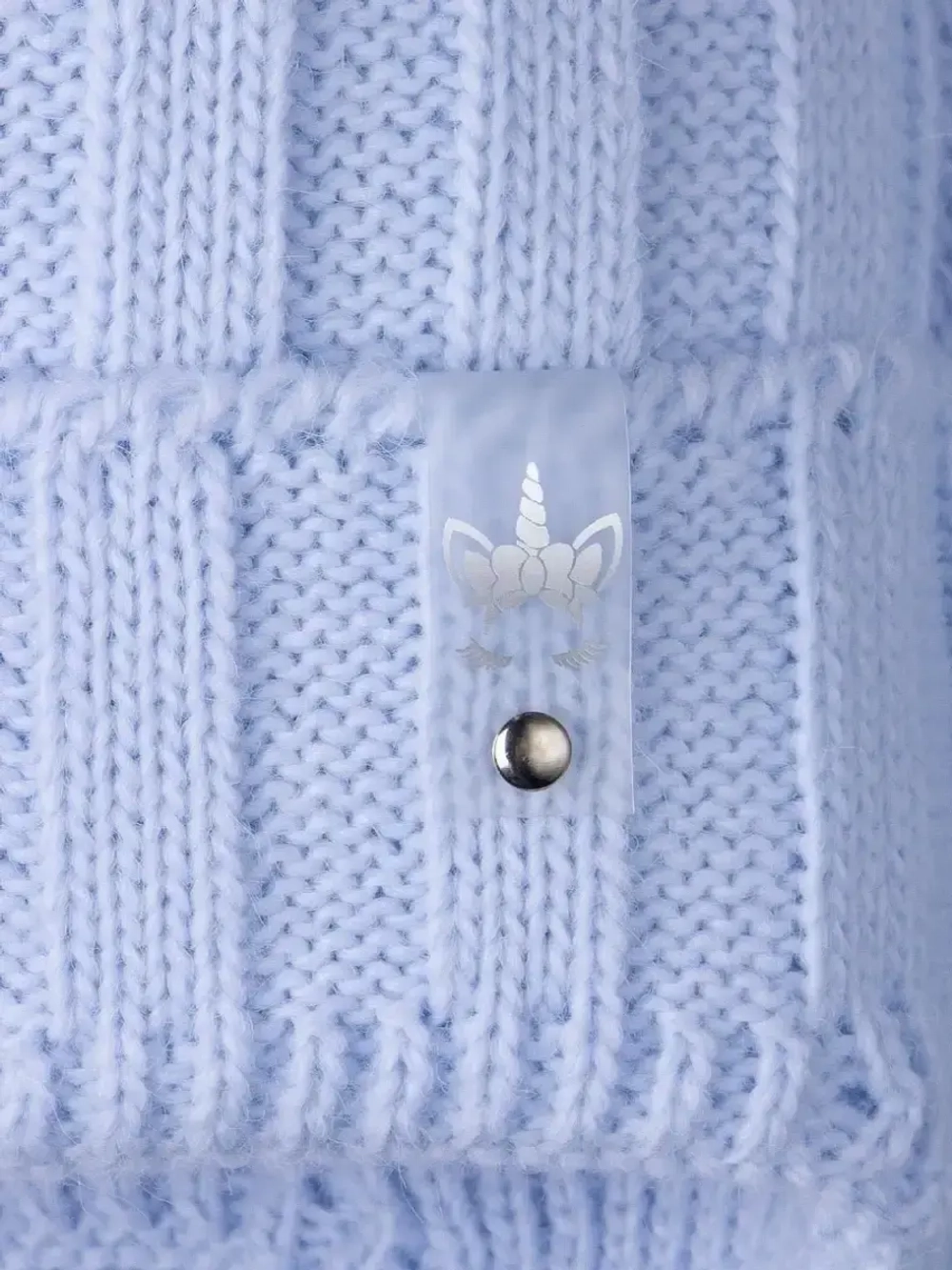 Шапка для девочки зимняя вязаная и снуд