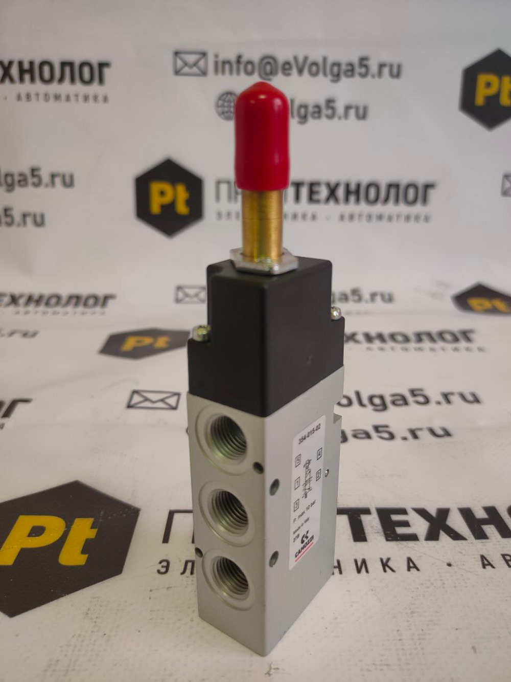 Camozzi 354-015-02 с хранения
