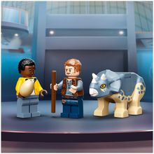 Конструктор LEGO Jurassic World 76940 Скелет тираннозавра на выставке