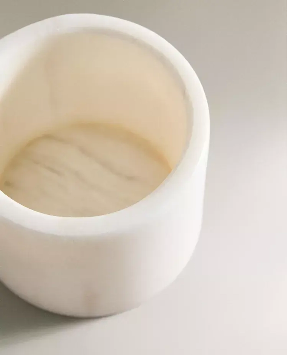 ZARA HOME БАНКА ДЛЯ ВАННОЙ ИЗ МРАМОРА С КРЫШКОЙ, БЕЛЫЙ