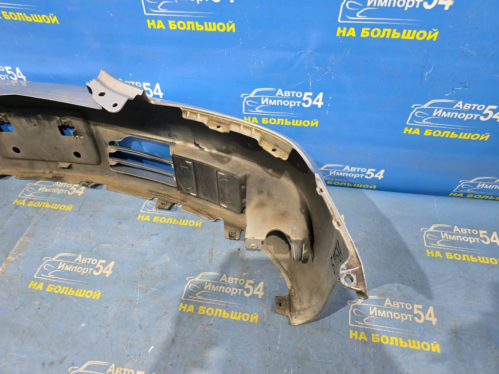 Бампер передний TOYOTA CROWN 2003-2005