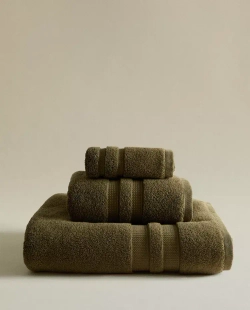 ZARA HOME БАННОЕ ПОЛОТЕНЦЕ С ДВОЙНОЙ КАЙМОЙ, ТЕМНЫЙ ХАКИ