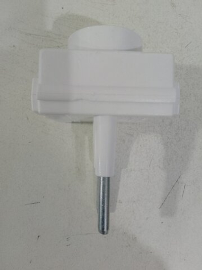 Тройник -переходник "Козья ножка" 220В, 3 гнезда, 10А белый