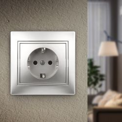 1-202-03 Intro Розетка 2P+E Schuko, 16А-250В, IP20, СУ, Plano, алюминий | Intro Plano