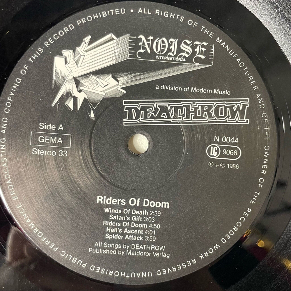 Винтажная виниловая пластинка LP Deathrow Riders Of Doom (Germany 1986)