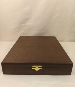 Набор "Ежедневник "Герб РФ" (златоустовская гравюра) из натуральной кожи со съемной обложкой и ручкой Parker"