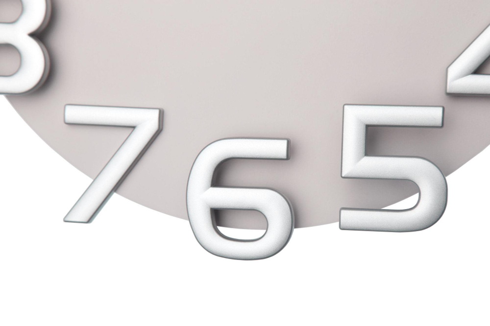 Часы настенные Tomas Stern 8069