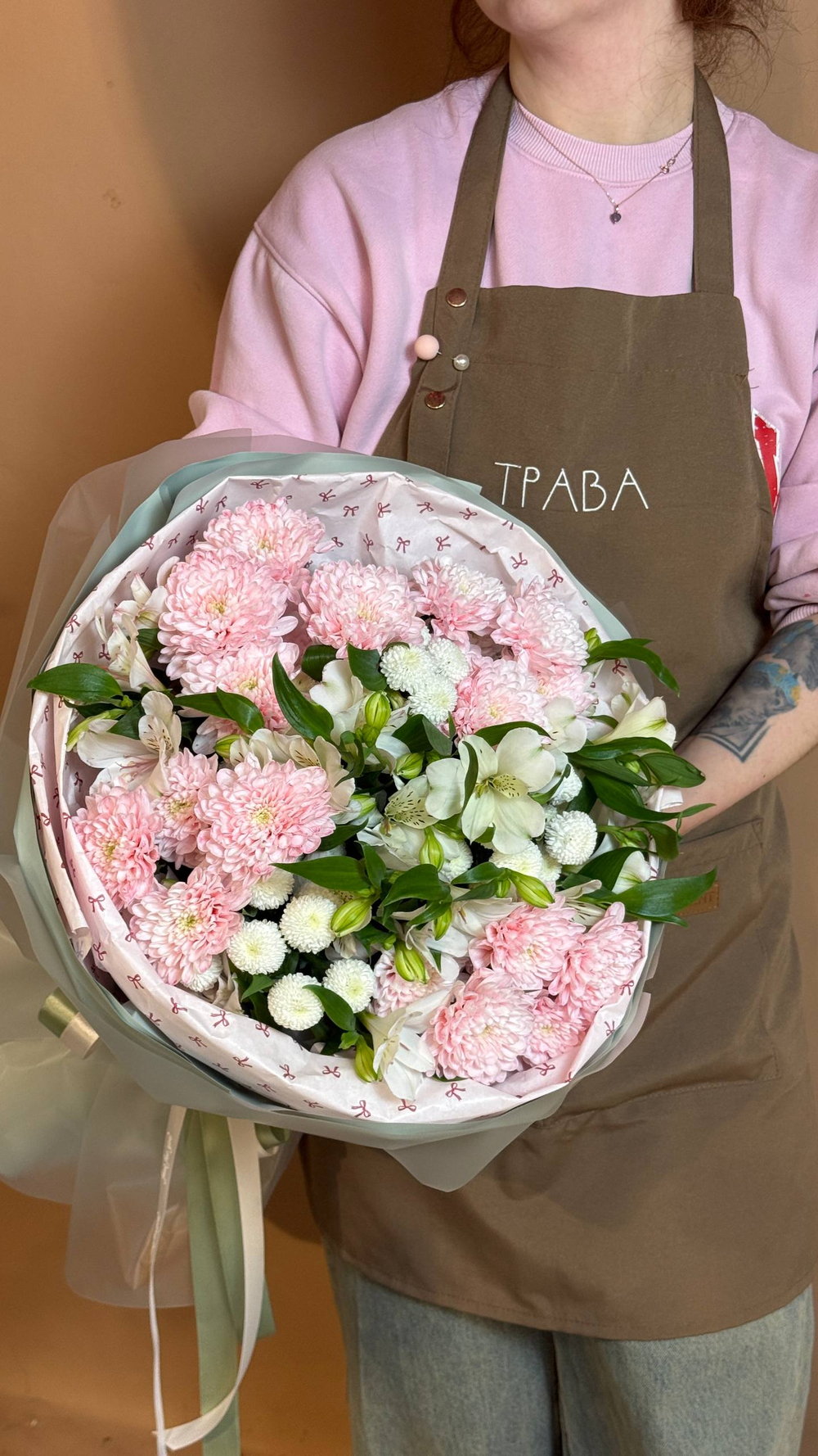 Букет "Алина" Альстромерия, хризантема, пуговки