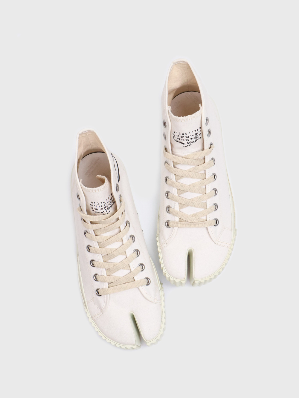 Кеды Maison Margiela Tabi Canvas High Top White