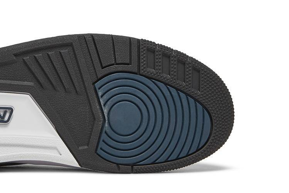 Кроссовки Jordan Legacy 312