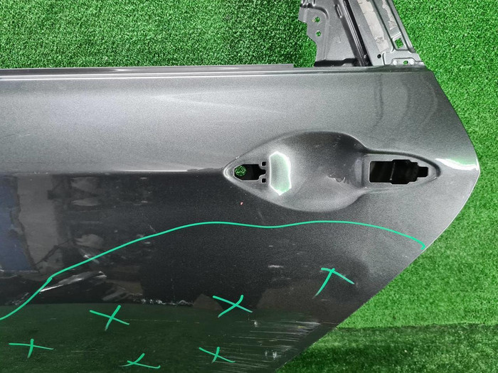 Дверь задняя левая Genesis G80 (2016-2020)