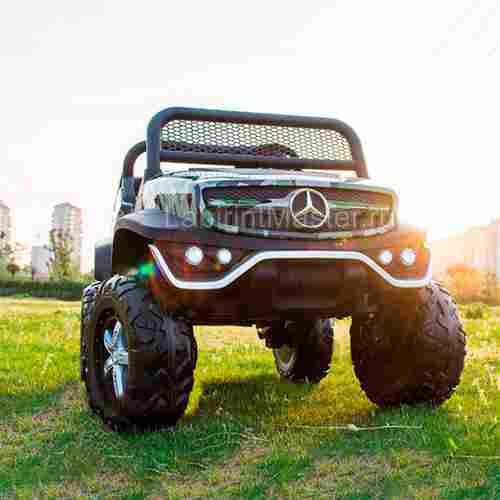 Детский электромобиль "Mercedes" UNIMOG зеленый