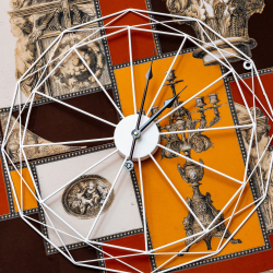 Часы Барфилд Объект мечты