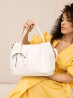 Сумка через плечо классическая