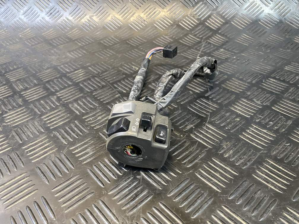 Пульт левый Yamaha FJR1300A RP13A 2010 (кнопка стекла)