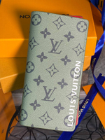 Кошелек Louis Vuitton